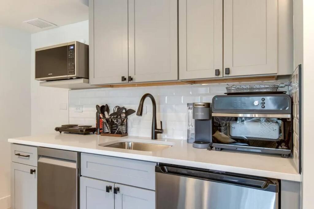 Brand New Two Room Apartment Building On A Park Denver Luaran gambar